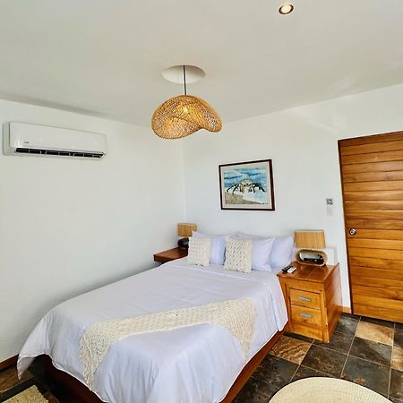 Hotel Villa Escalesia Galapagos Puerto Ayora  Buitenkant foto