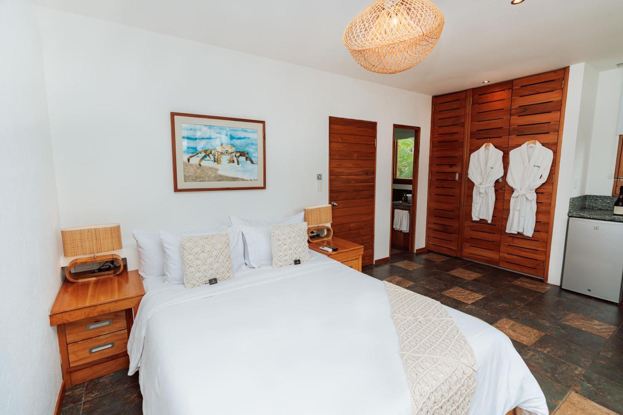 Hotel Villa Escalesia Galapagos Puerto Ayora  Buitenkant foto